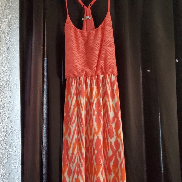 Dress - Picture 1 of 1